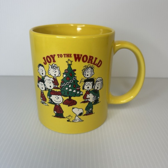 Peanuts Joy to the World Yellow Mug 4" X 3" - Picture 1 of 4